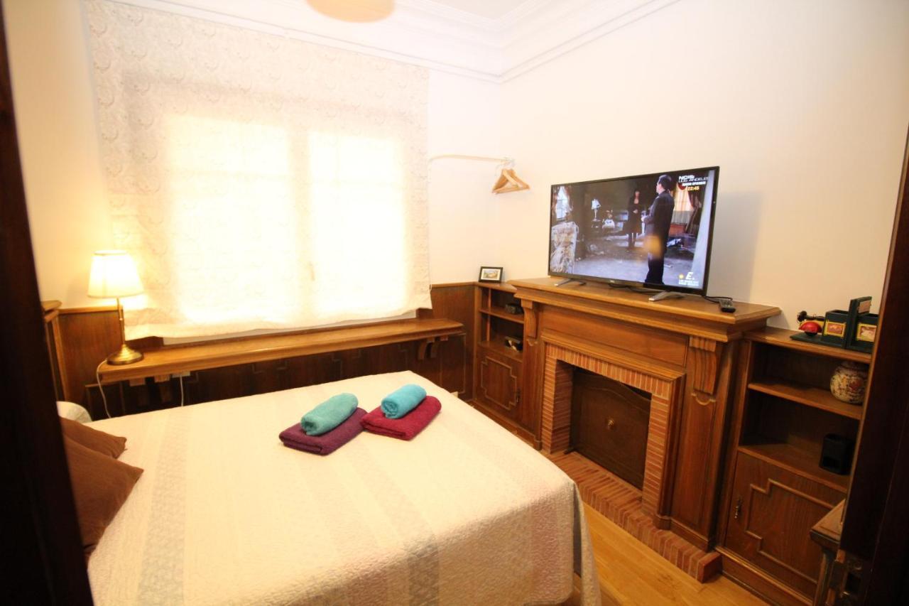 Nuevo Balmes Habitaciones Barcelona Bagian luar foto