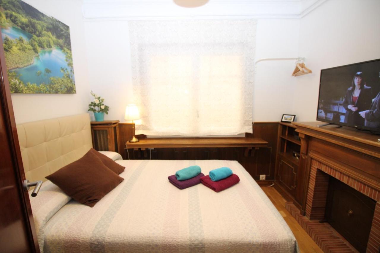 Nuevo Balmes Habitaciones Barcelona Bagian luar foto