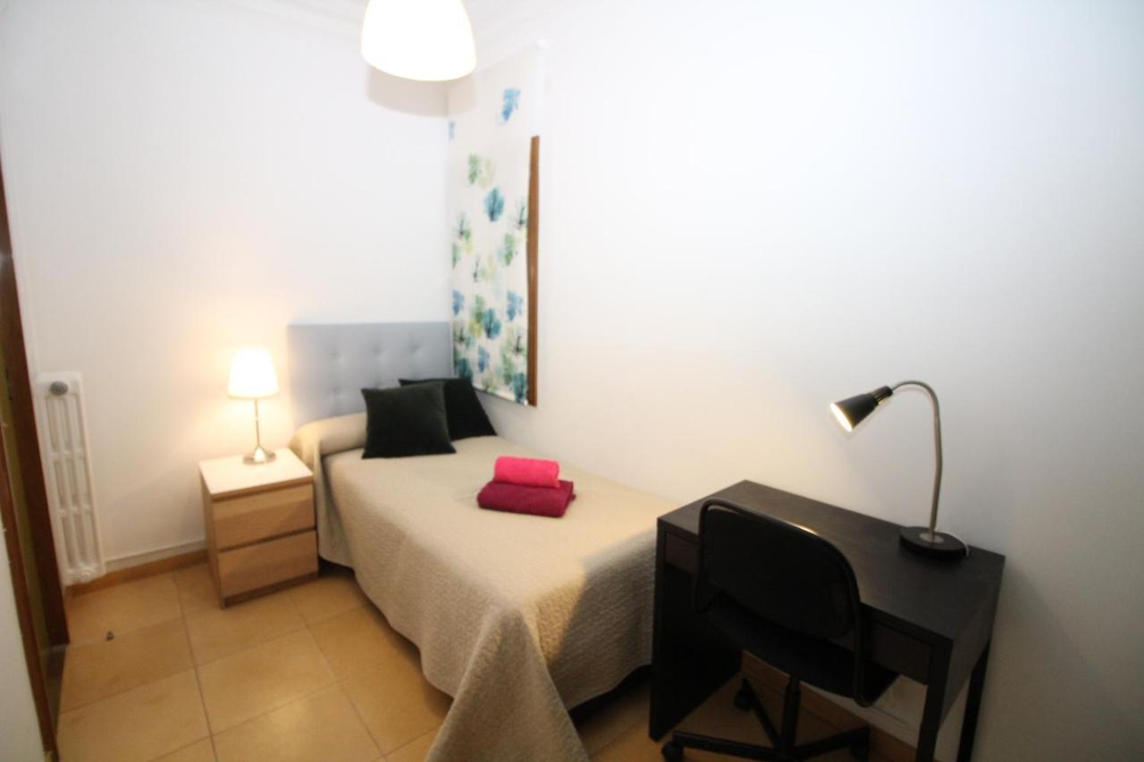 Nuevo Balmes Habitaciones Barcelona Bagian luar foto